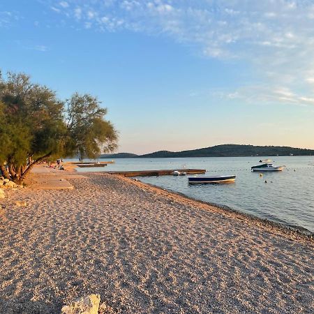 Apartament Sea Dalmatia Srima Esterno foto