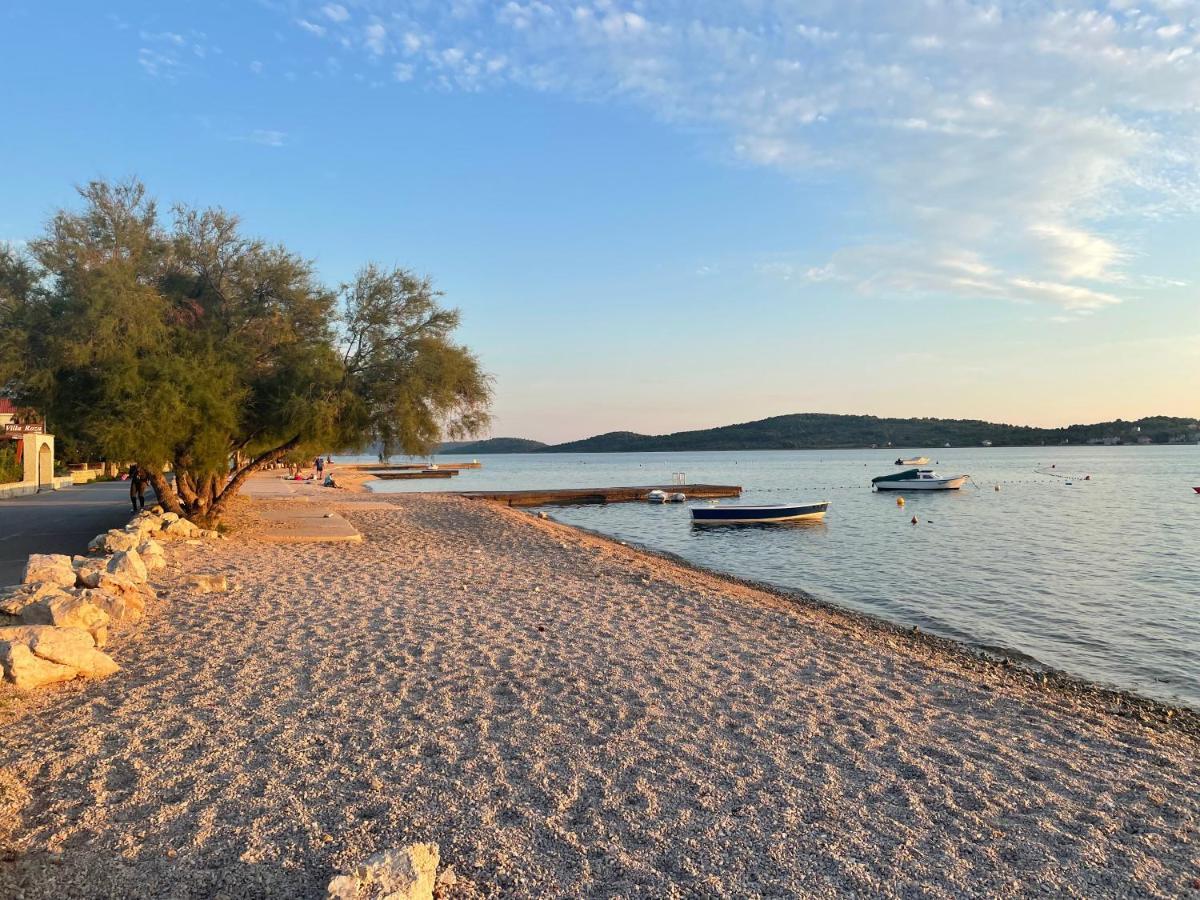 Apartament Sea Dalmatia Srima Esterno foto