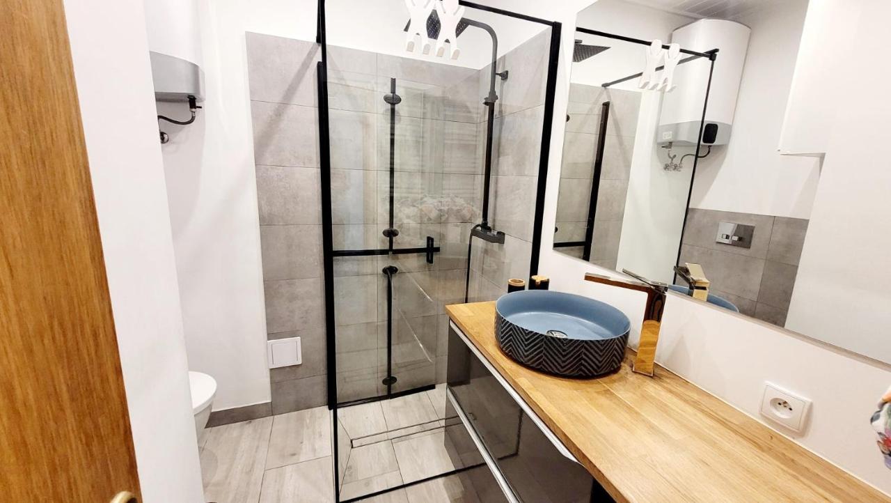 Apartament Sea Dalmatia Srima Esterno foto